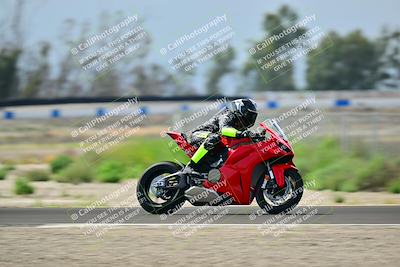 media/Apr-18-2025-TrackDaz (Fri) [[45f5874c44]]/B Group/Session 2 (Turn 7)/